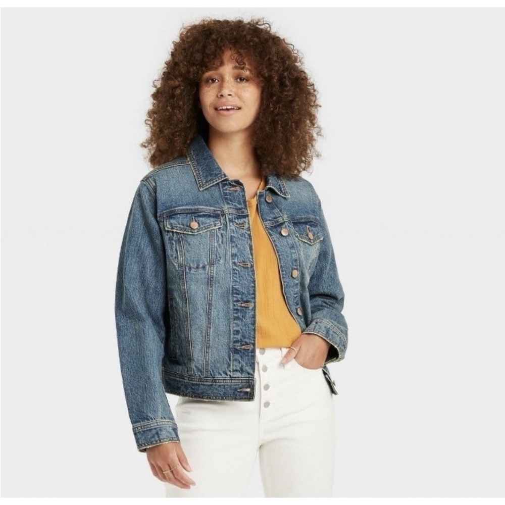Universal Thread Women's Medium Wash Denim 100% Cotton Jacket Coat